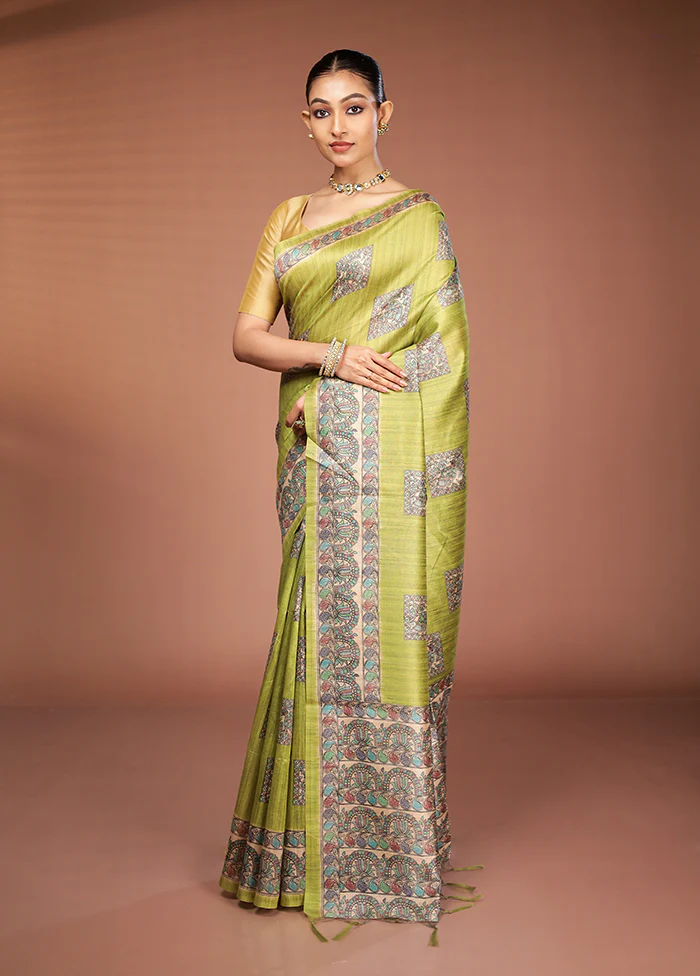 Green Tussar Silk Saree With Blouse Piece - Image 4