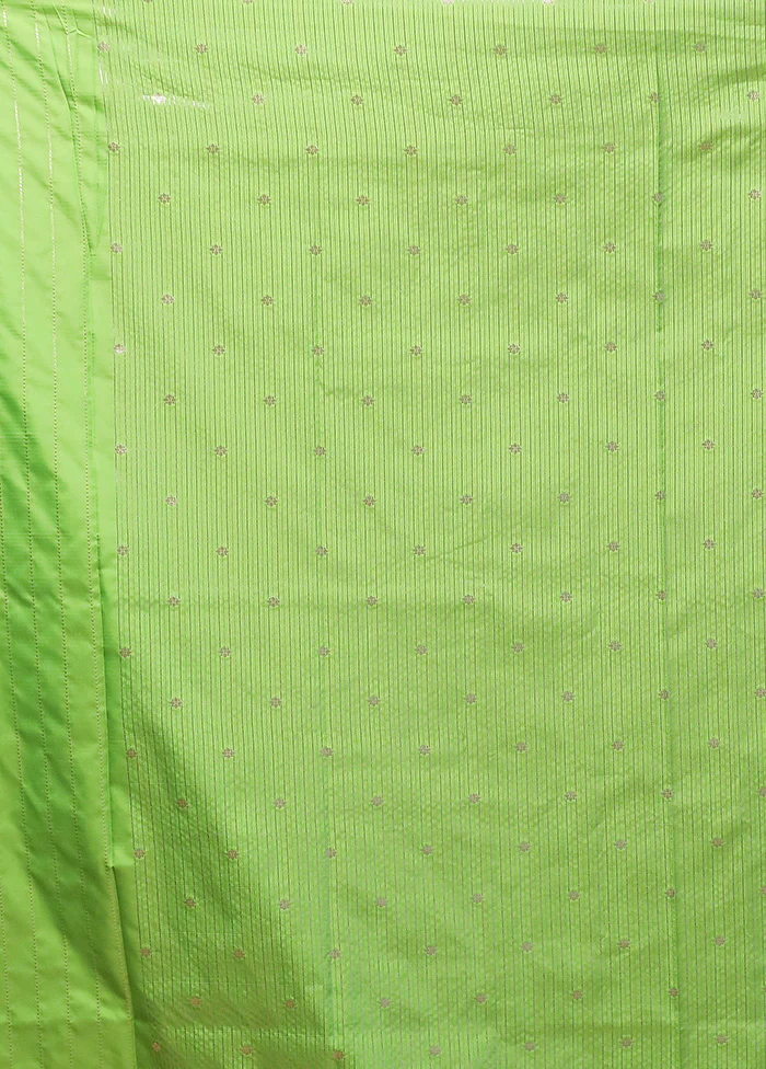 Green Uppada Silk Saree With Blouse Piece - Image 5