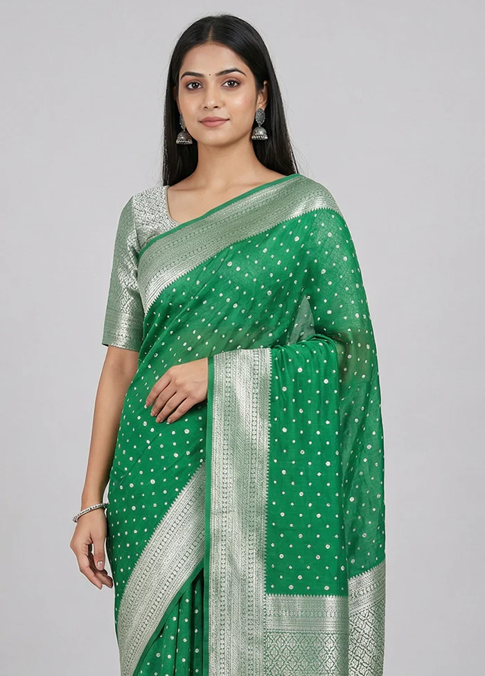 Green Uppada Silk Saree With Blouse Piece - Image 2