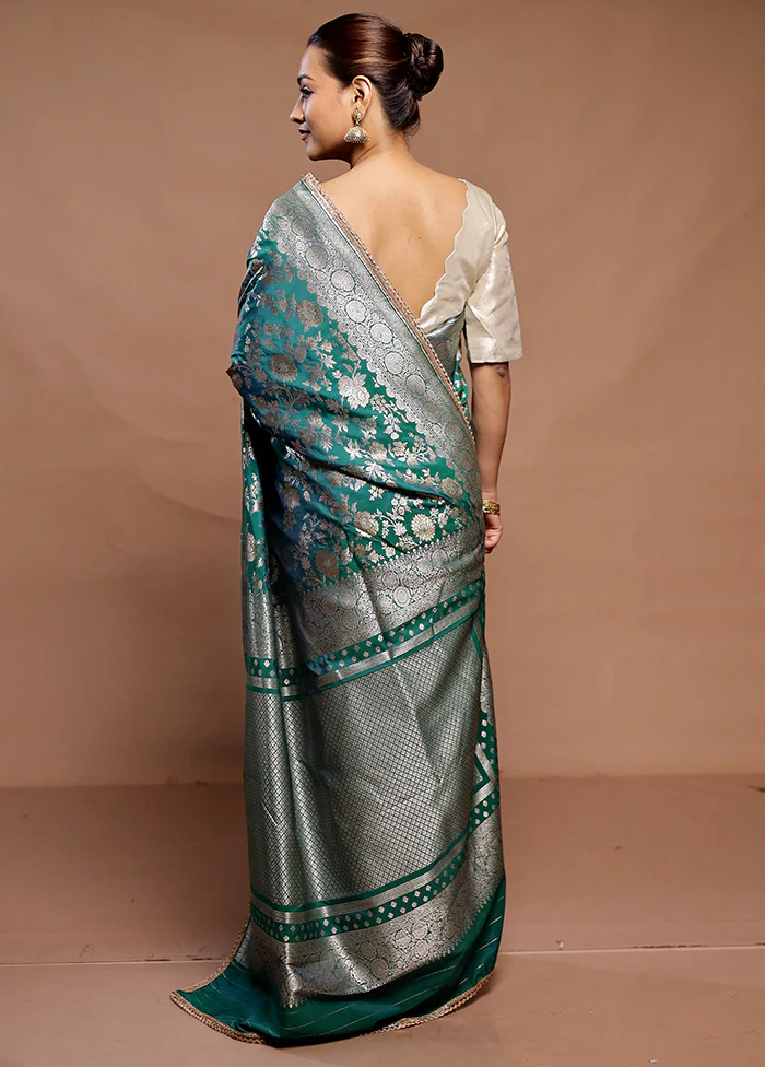 Green Uppada Silk Saree With Blouse Piece - Image 3
