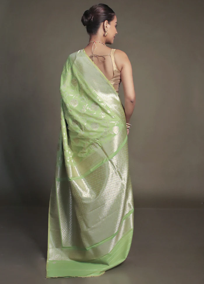 Green Uppada Silk Saree With Blouse Piece - Image 3