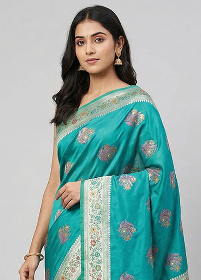 Green Uppada Silk Saree With Blouse Piece - Image 2