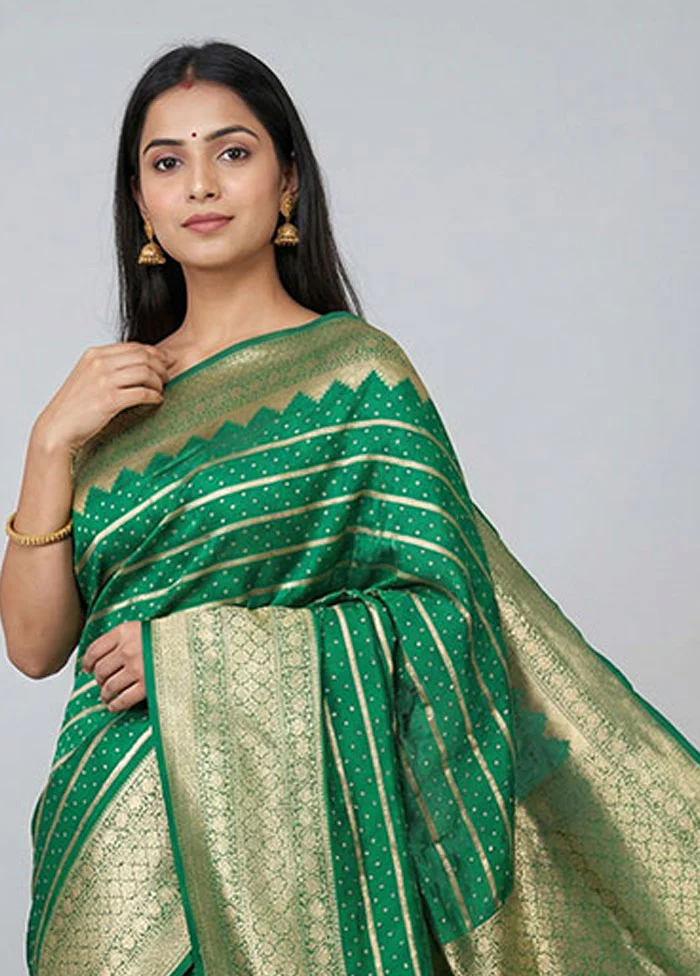 Green Uppada Silk Saree With Blouse Piece - Image 2