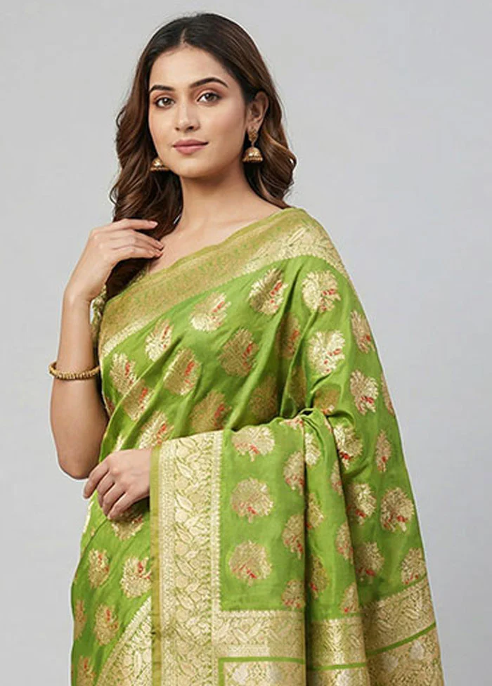 Green Uppada Silk Saree With Blouse Piece - Image 2