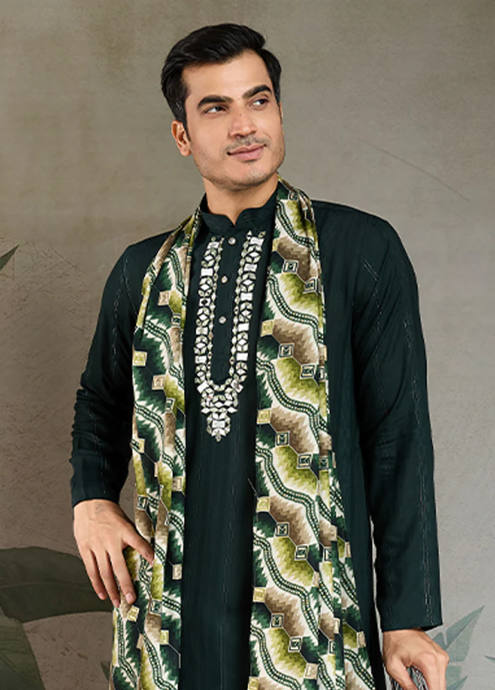 Green Viscose Kurta With Dupatta - Image 2