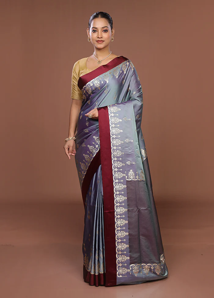 Grey Banarasi Silk Saree With Blouse Piece - Image 2