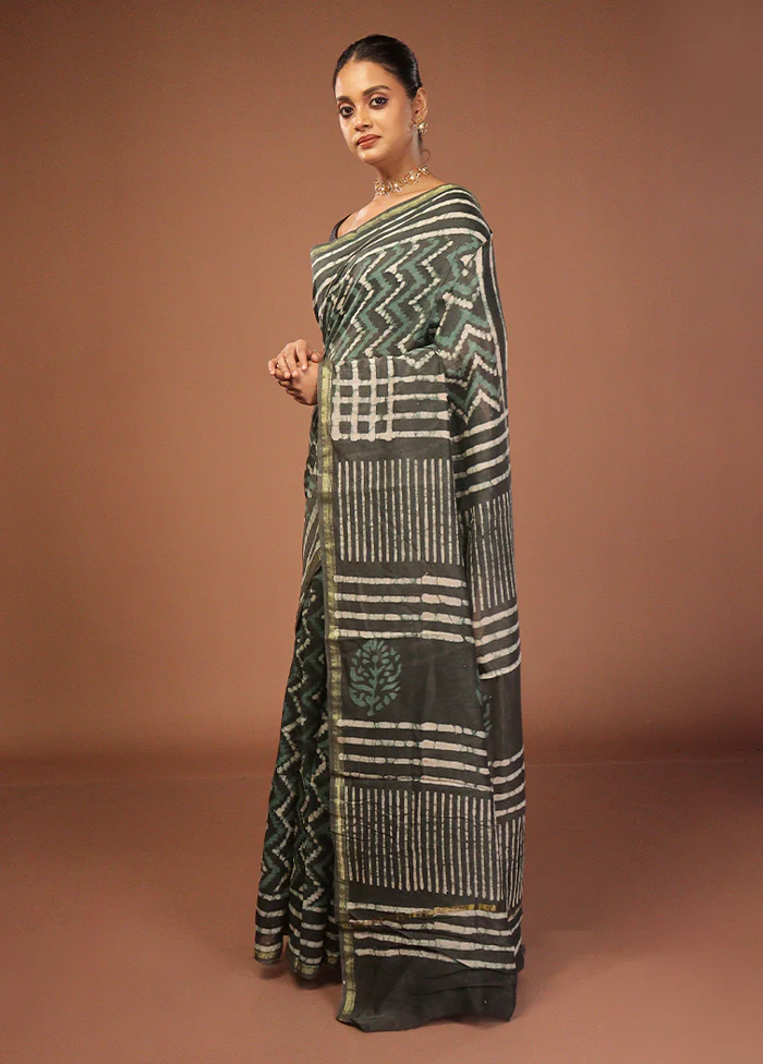 Grey Chanderi Silk Saree With Blouse Piece - Image 4