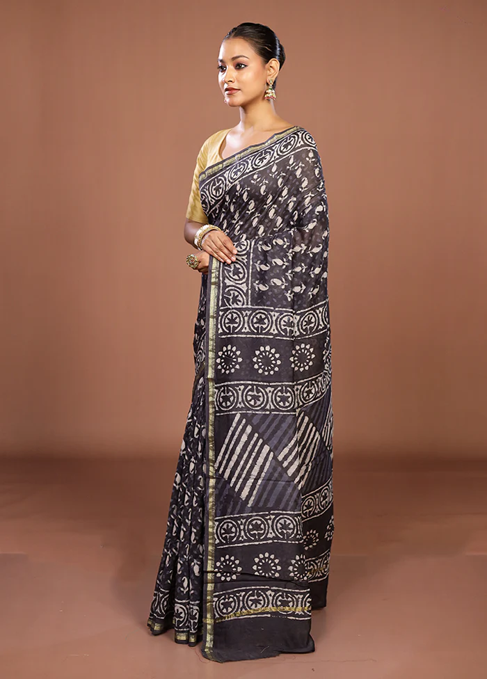 Grey Chanderi Silk Saree With Blouse Piece - Image 4