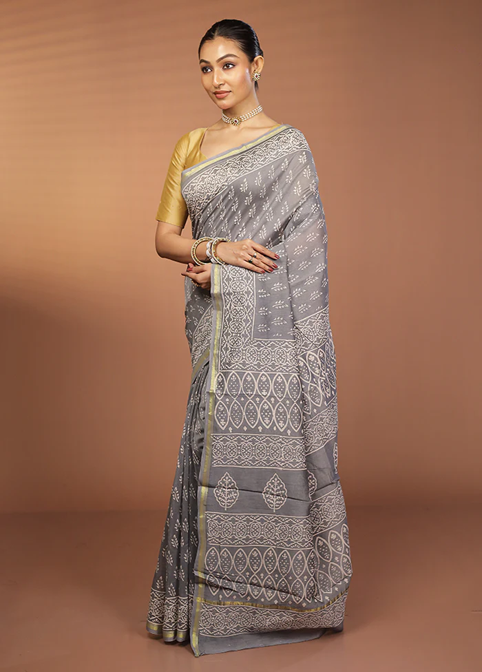 Grey Chanderi Silk Saree With Blouse Piece - Image 4