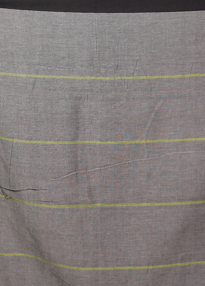 Grey Cotton Saree With Blouse Piece - Image 5