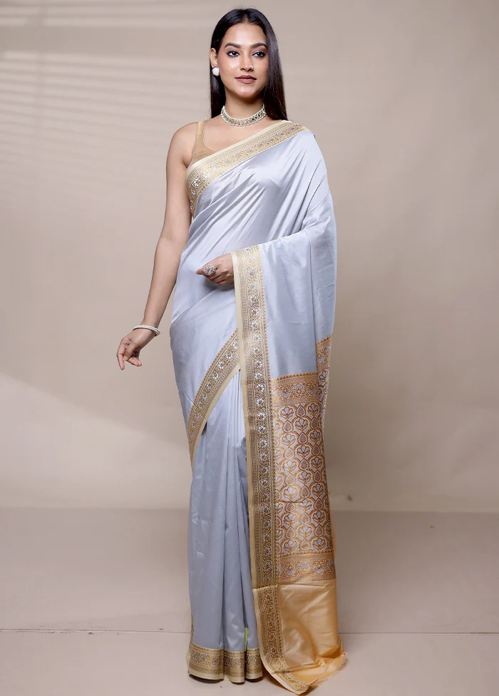 Grey Dupion Silk Saree With Blouse Piece - Image 2