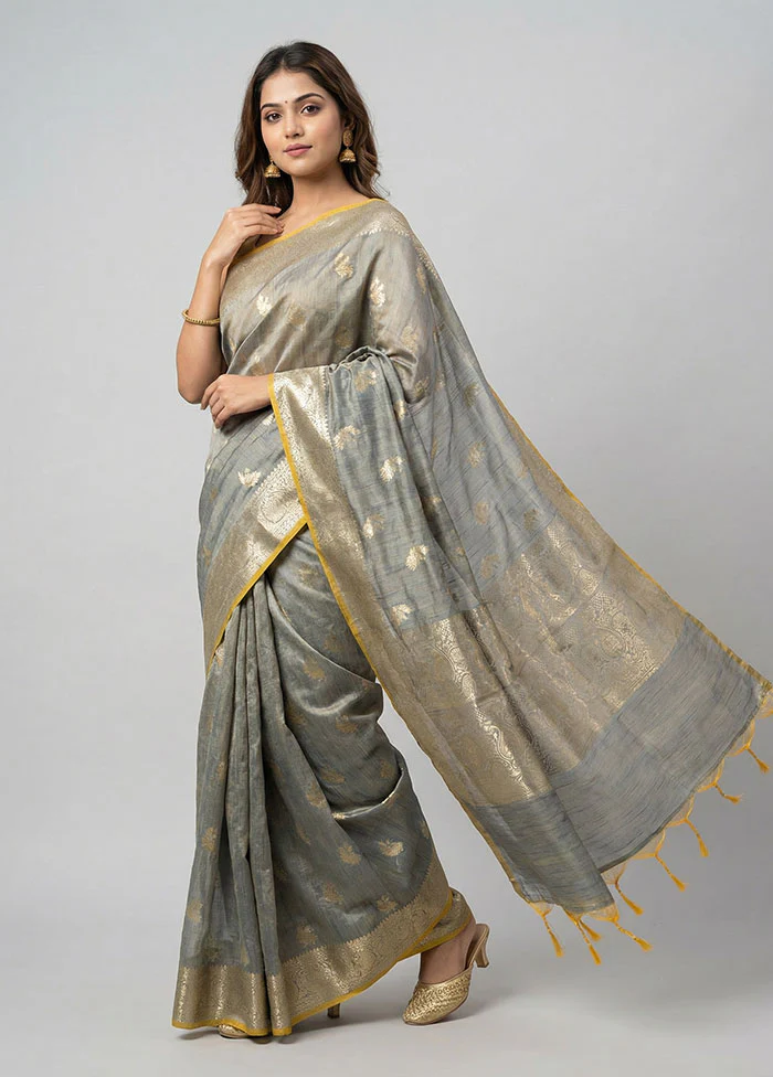 Grey Dupion Silk Saree With Blouse Piece