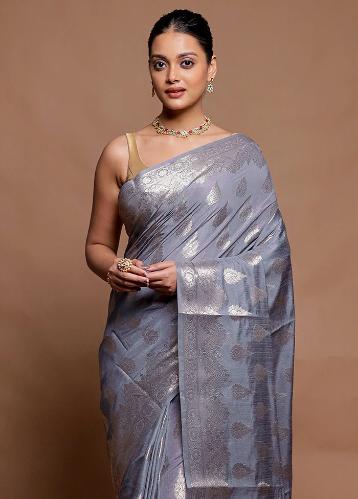 Grey Dupion Silk Saree With Blouse Piece - Image 2