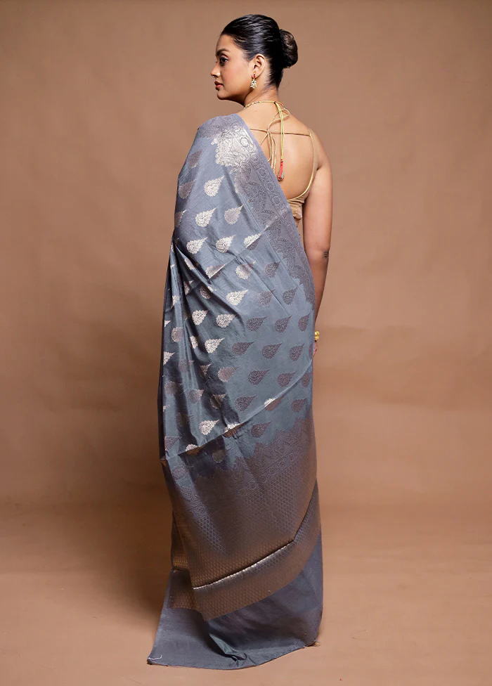 Grey Dupion Silk Saree With Blouse Piece - Image 3