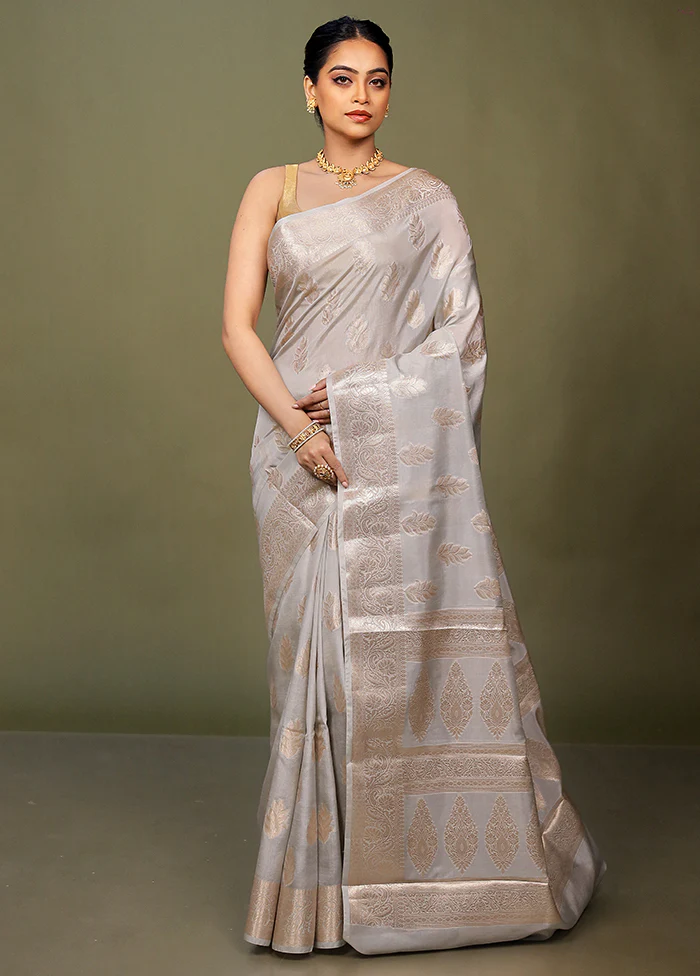 Grey Dupion Silk Saree With Blouse Piece - Image 2