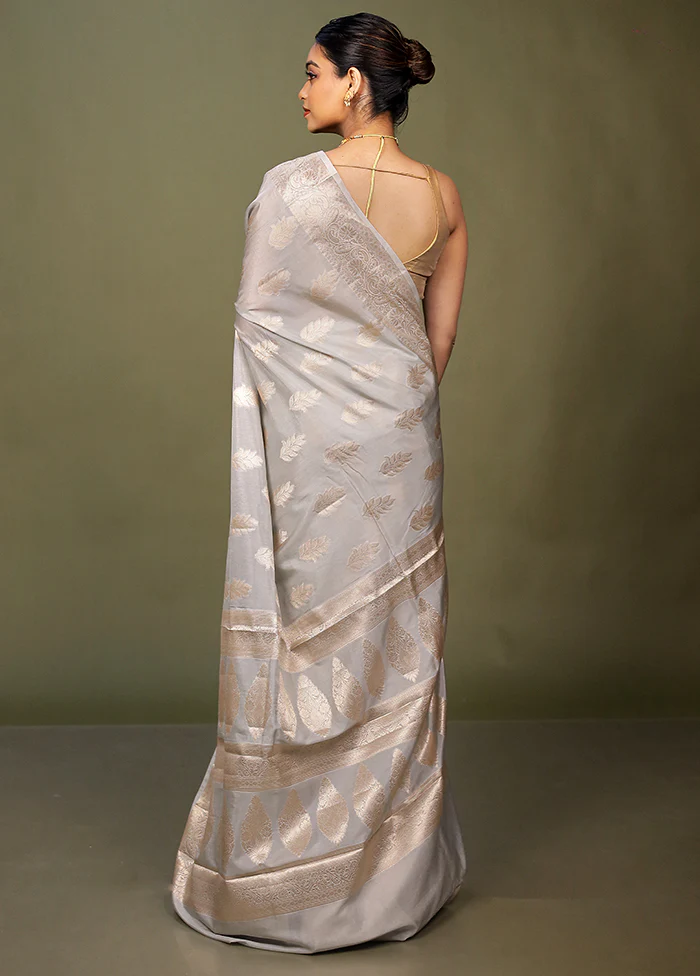 Grey Dupion Silk Saree With Blouse Piece - Image 3