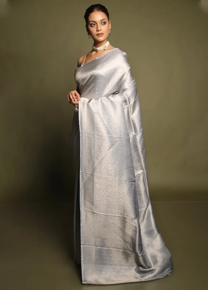 Grey Dupion Silk Saree With Blouse Piece - Image 4