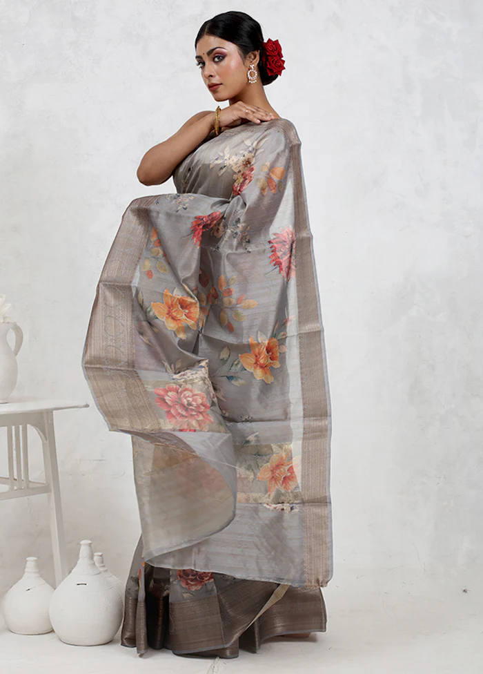 Grey Dupion Silk Saree With Blouse Piece - Image 4