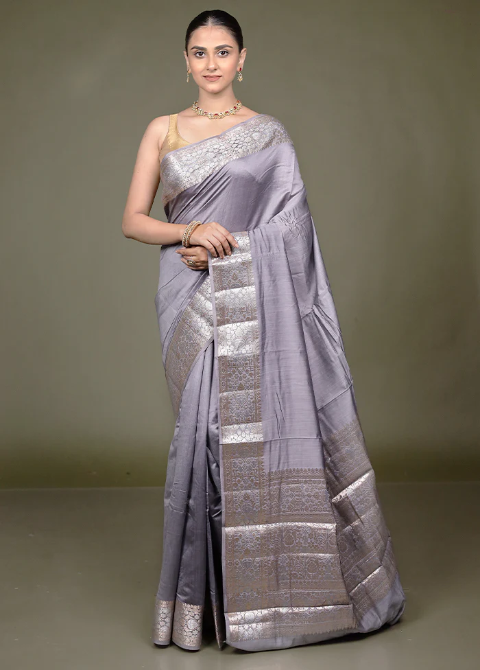 Grey Handloom Dupion Pure Silk Saree With Blouse Piece - Image 2