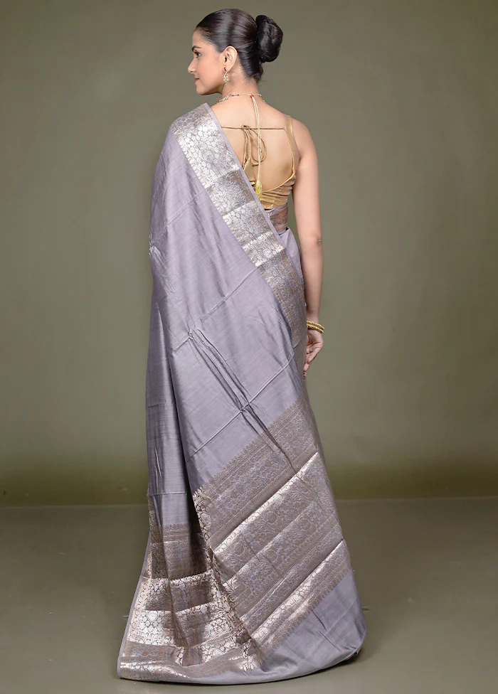 Grey Handloom Dupion Pure Silk Saree With Blouse Piece - Image 3