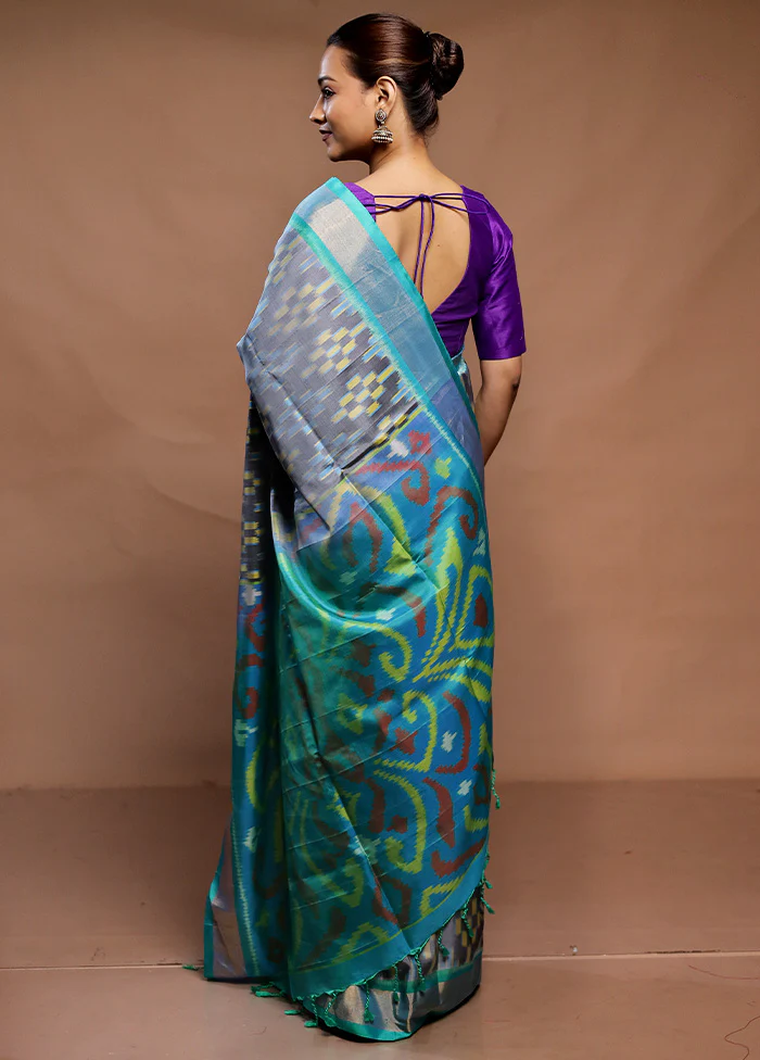 Grey Handloom Kanchipuram Pure Silk Saree With Blouse Piece - Image 3
