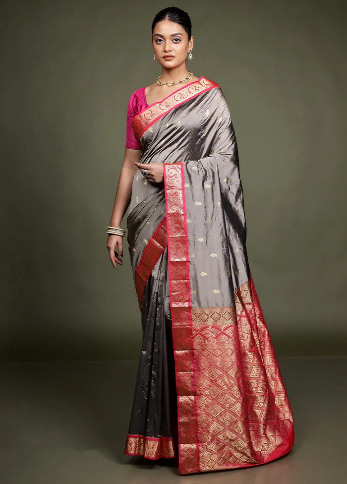 Grey Handloom Kanchipuram Pure Silk Saree With Blouse Piece - Image 2