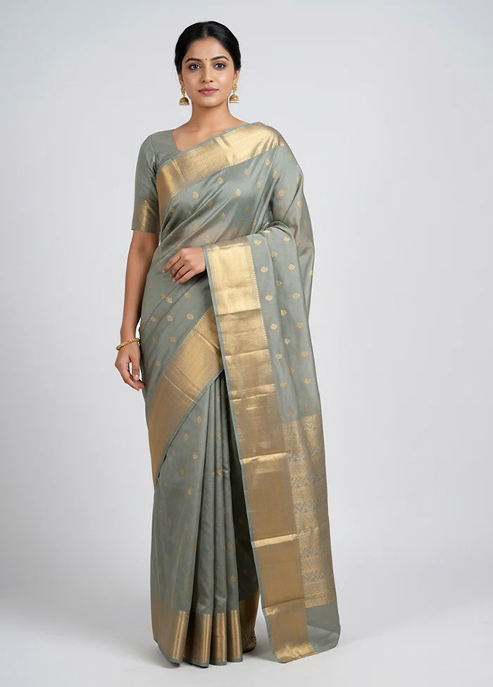 Grey Handloom Kanjivaram Pure Silk Saree With Blouse Piece