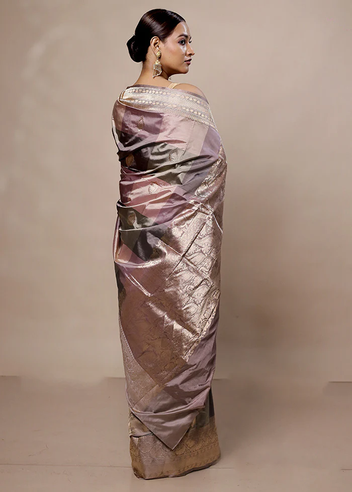 Grey Handloom Katan Pure Silk Saree With Blouse Piece - Image 3