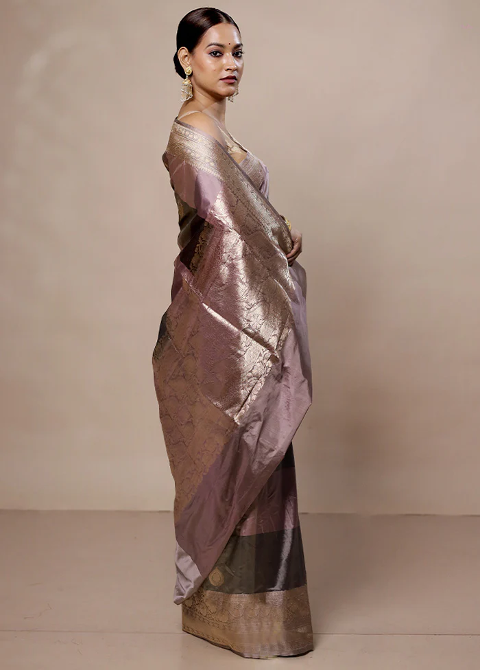 Grey Handloom Katan Pure Silk Saree With Blouse Piece - Image 4