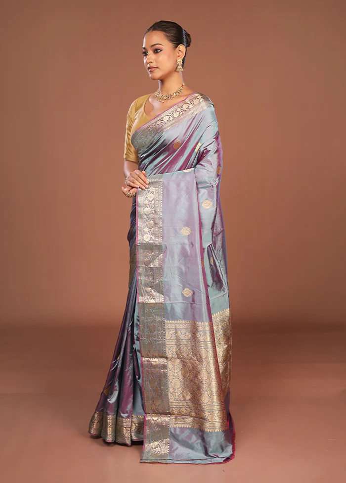 Grey Handloom Katan Pure Silk Saree With Blouse Piece - Image 4