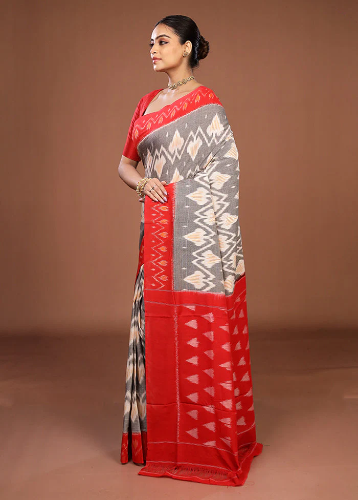 Grey Ikkat Cotton Saree Without Blouse Piece - Image 4