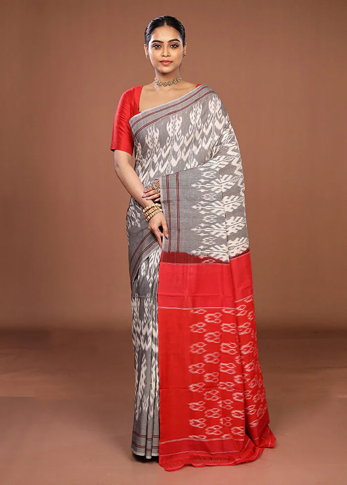 Grey Ikkat Cotton Saree Without Blouse Piece - Image 2