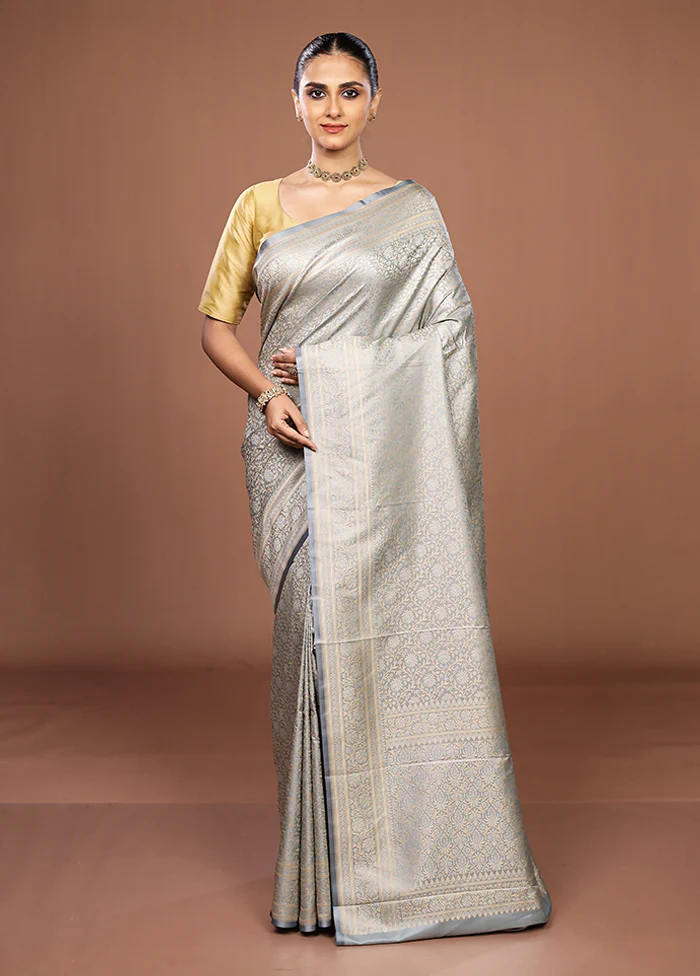 Grey Jamewar Silk Saree With Blouse Piece - Image 2