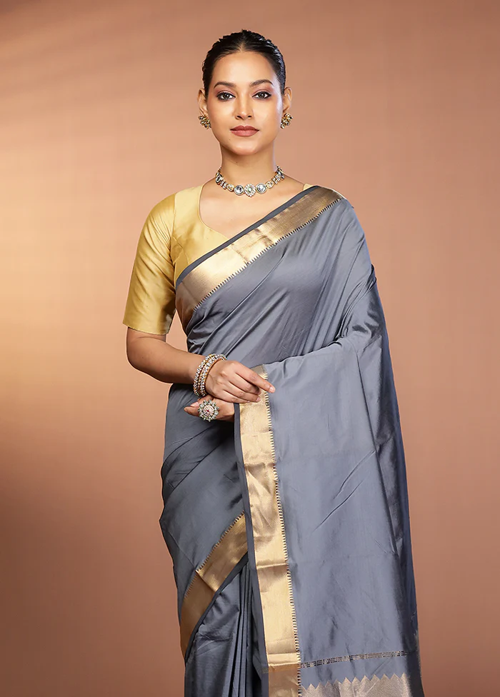 Grey Kanjivaram Silk Saree With Blouse Piece