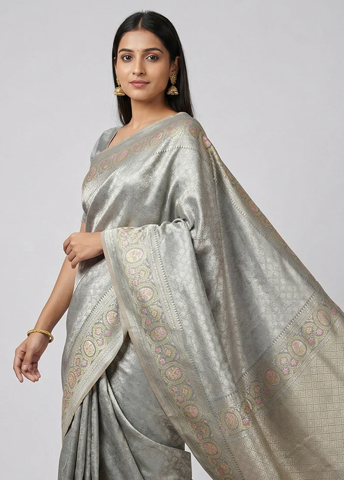 Grey Kanjivaram Silk Saree With Blouse Piece - Image 2