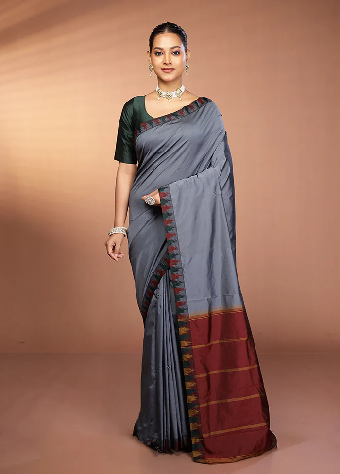 Grey Kanjivaram Silk Saree With Blouse Piece - Image 2