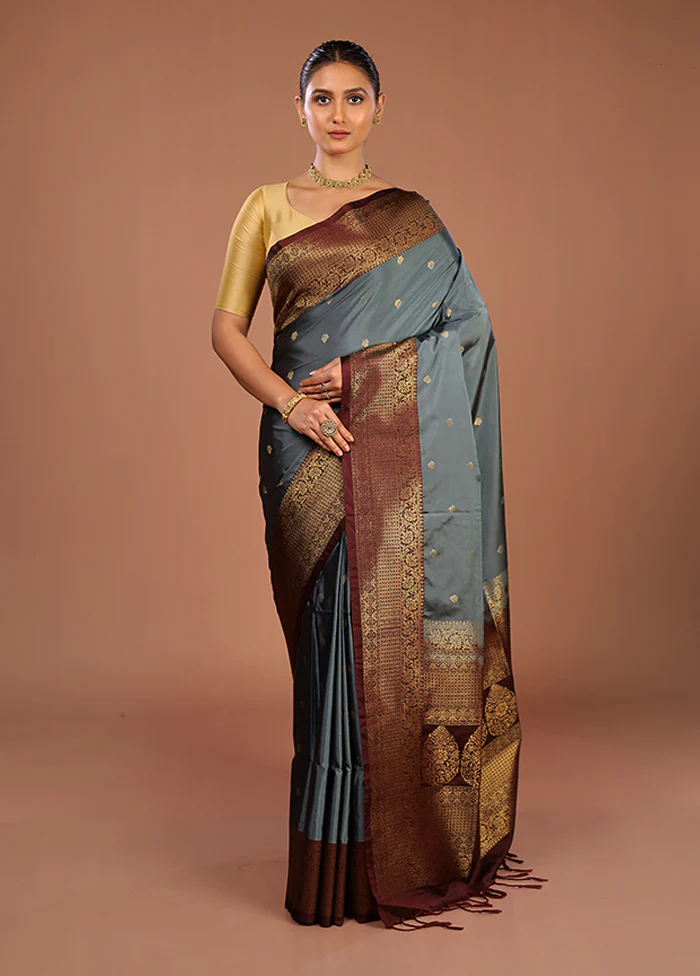 Grey Kanjivaram Silk Saree With Blouse Piece - Image 2