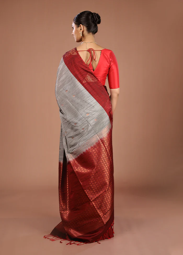 Grey Kanjivaram Silk Saree With Blouse Piece - Image 3