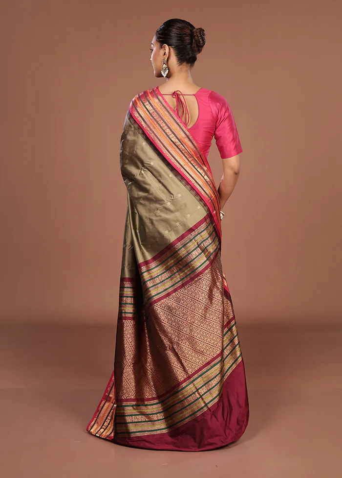 Grey Kanjivaram Silk Saree With Blouse Piece - Image 3