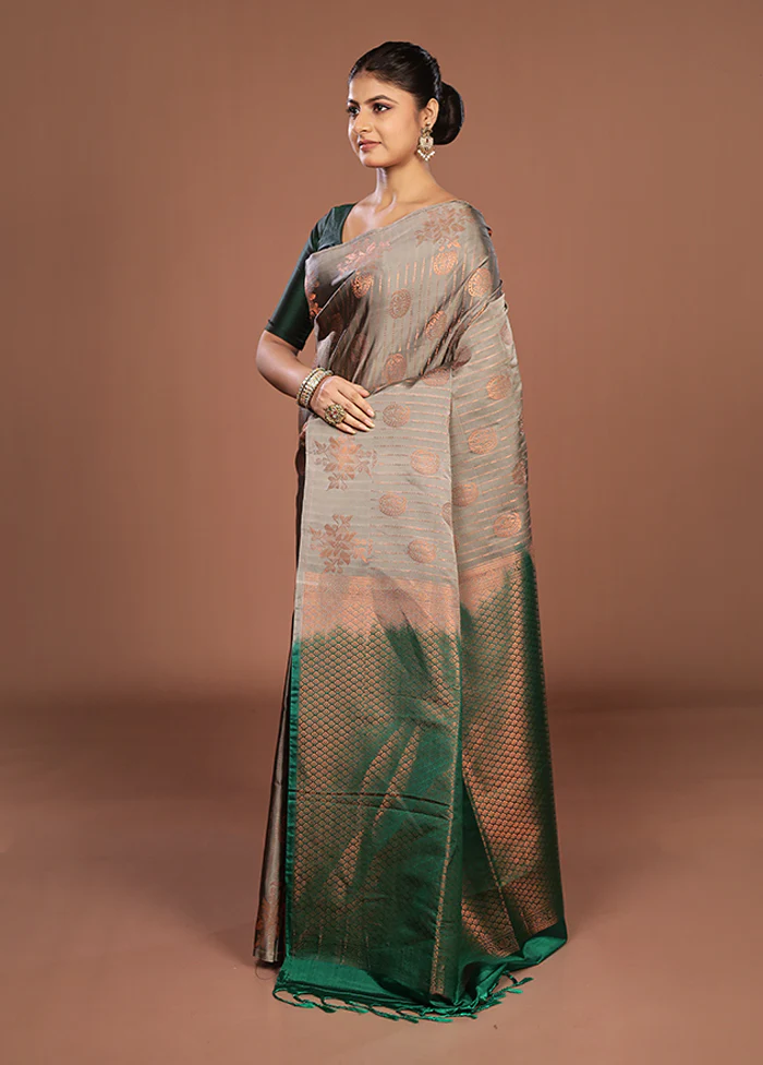Grey Kanjivaram Silk Saree With Blouse Piece - Image 4