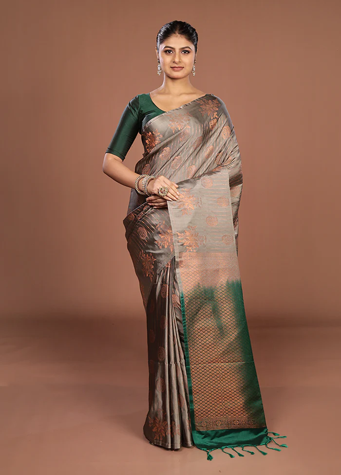 Grey Kanjivaram Silk Saree With Blouse Piece - Image 2