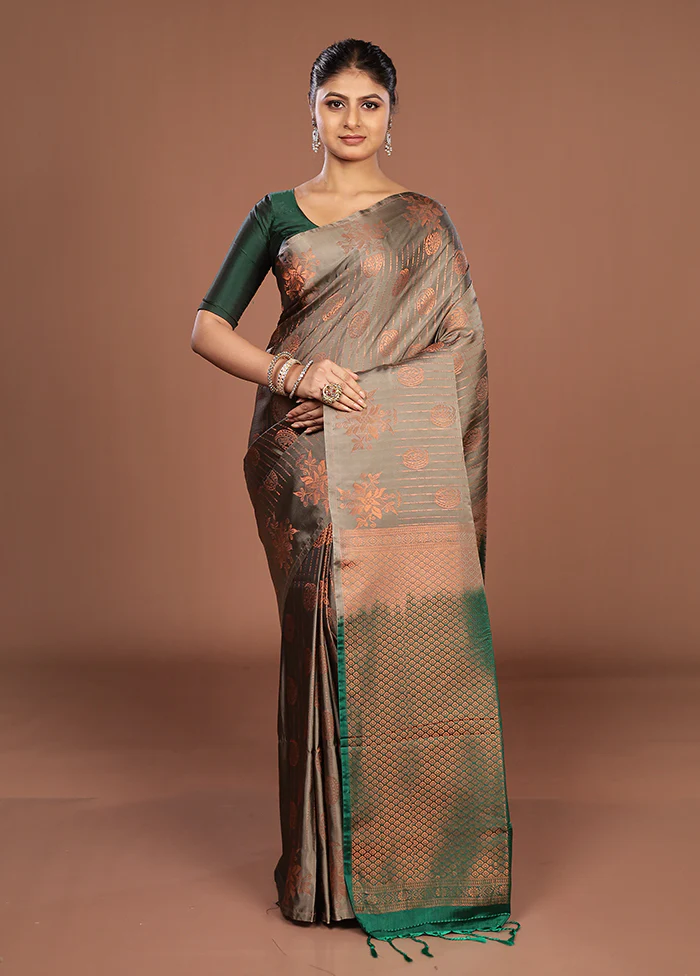 Grey Kanjivaram Silk Saree With Blouse Piece - Image 2