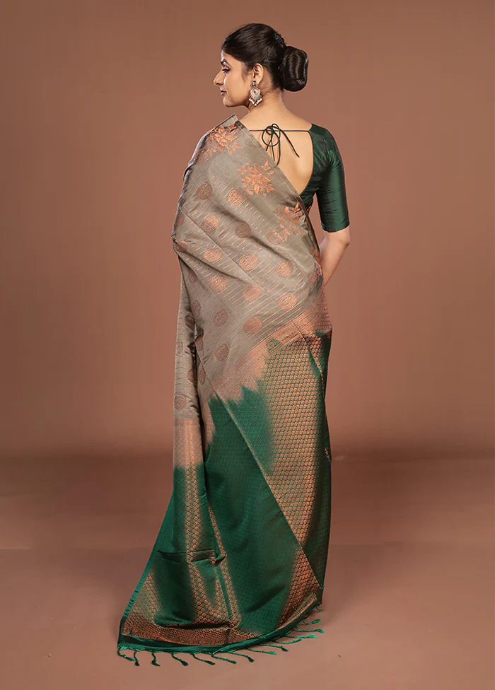 Grey Kanjivaram Silk Saree With Blouse Piece - Image 3