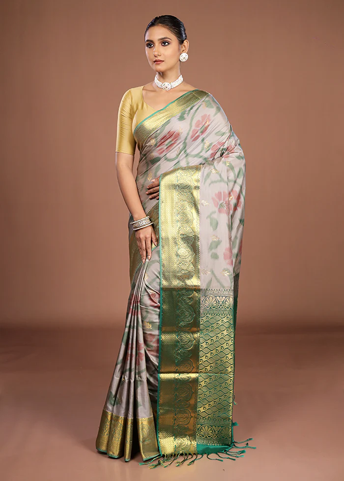 Grey Kanjivaram Silk Saree With Blouse Piece - Image 4