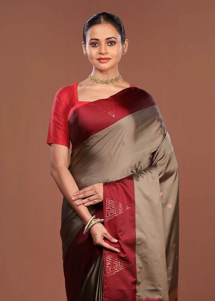 Grey Kanjivaram Silk Saree With Blouse Piece