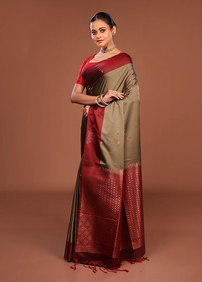 Grey Kanjivaram Silk Saree With Blouse Piece - Image 4