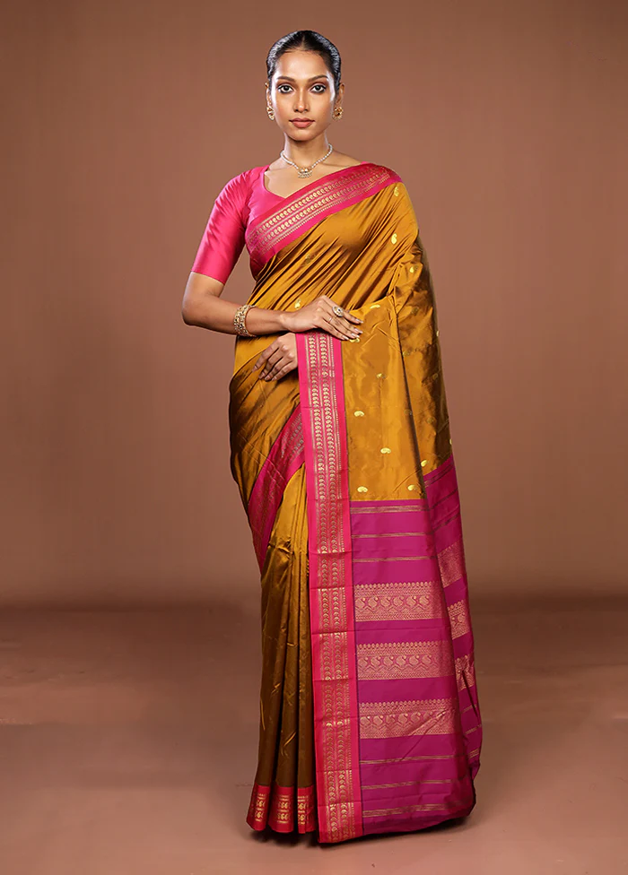 Grey Kanjivaram Silk Saree With Blouse Piece - Image 2