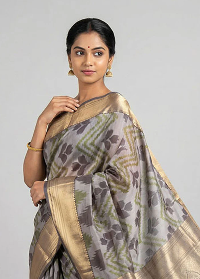 Grey Kanjivaram Silk Saree With Blouse Piece - Image 2