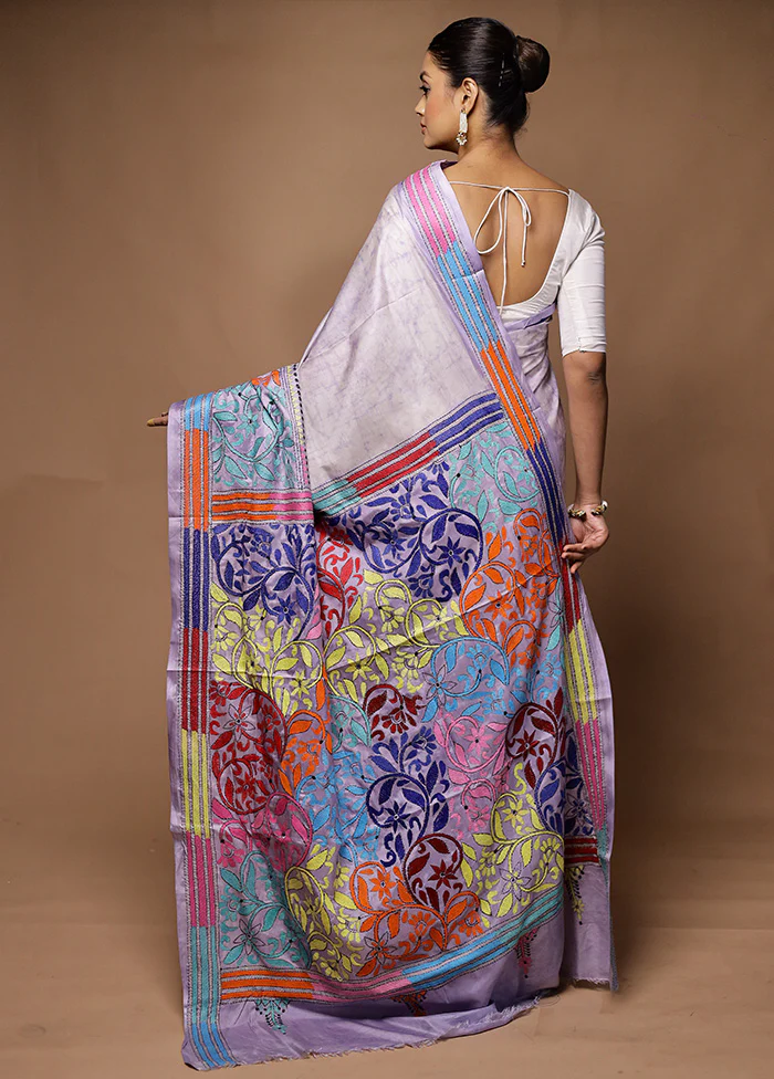 Grey Kantha Stitch Silk Saree With Blouse Piece - Image 3