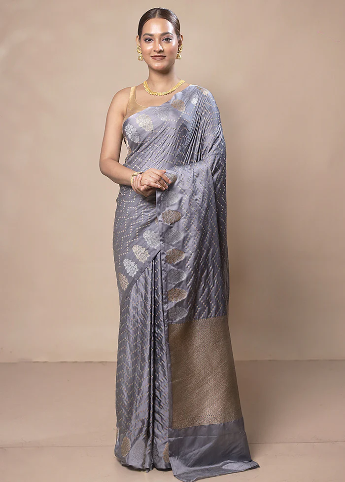 Grey Katan Silk Saree With Blouse Piece - Image 2
